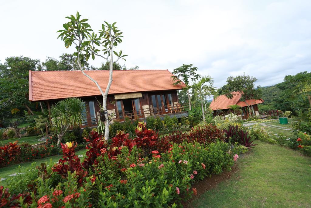 Villa Domanik Labuan Bajo Exteriér fotografie